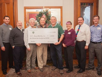 Heron Hill White Deer check presentation