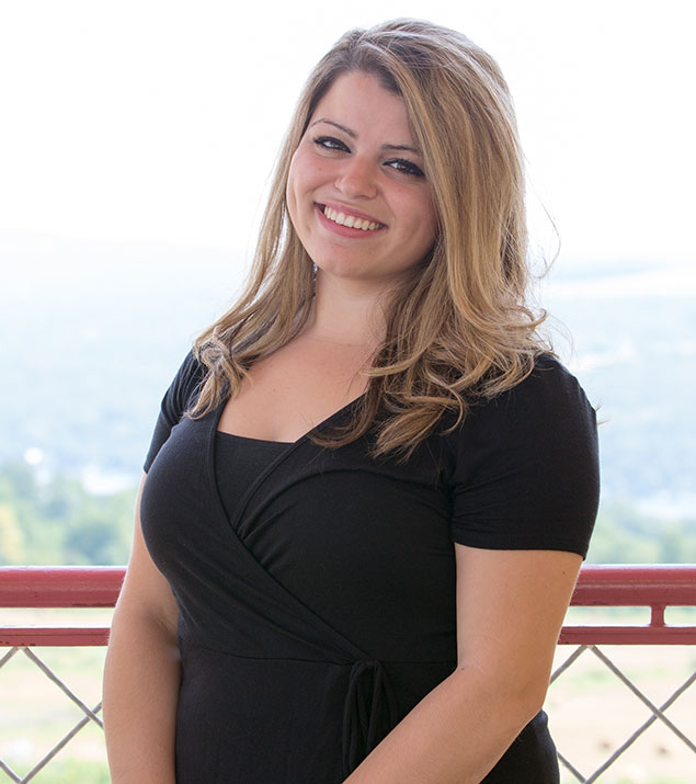 Nicolette DeAngelis Photo
